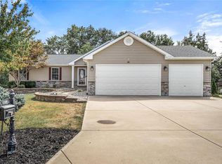 140 Rockport Dr, Troy, MO 63379