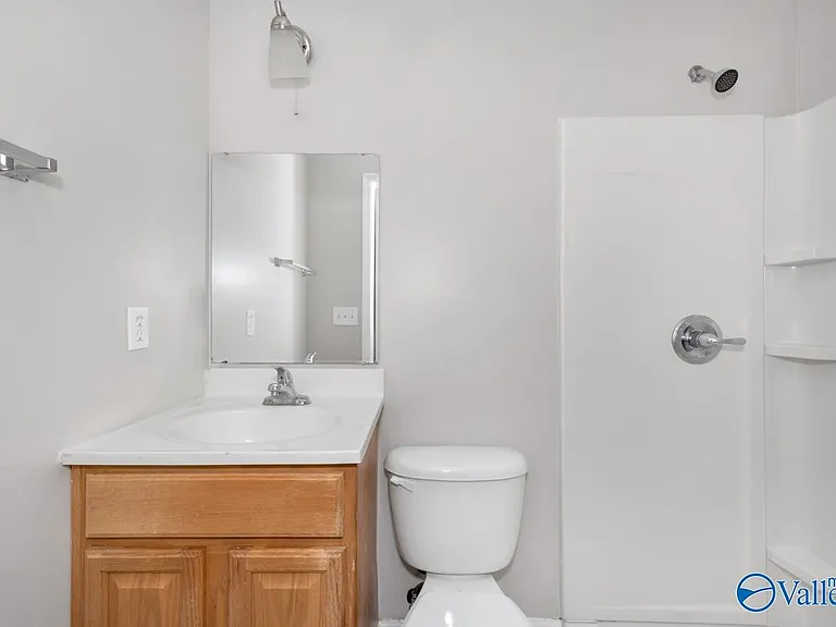 800 Linwood Dr NW — Photo 17