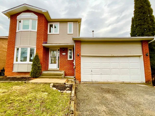2505 Lloyd St, Innisfil, ON L9S 2H2