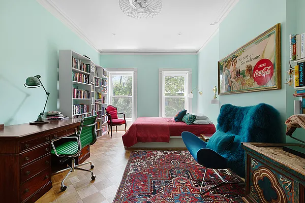 Sold by Compass | media 15