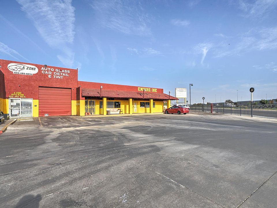 1st image of 11925 NW Grand Ave #2500