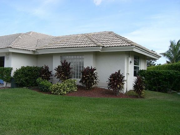 Game room outside440sq'