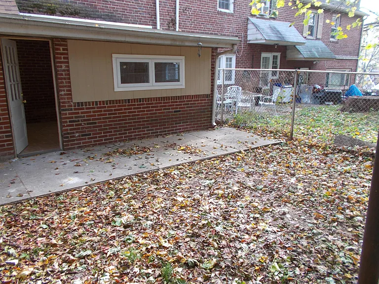 5 N Cannon Dr — Photo 19