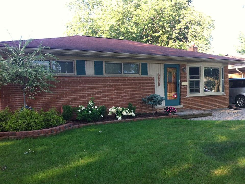 CURB VIEW 1
