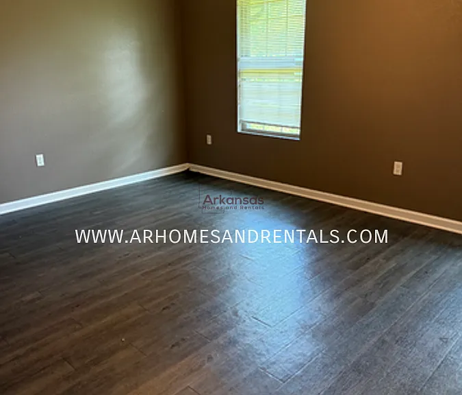 2501 Ridgeland Cir #8 — Photo 5
