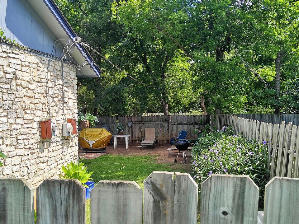 1st image of 2300 Berkett Dr