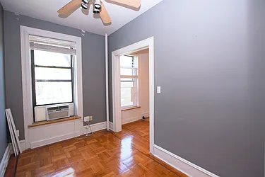 Rented by R New York