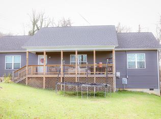 701 Western Rd, Waynesboro, VA 22980