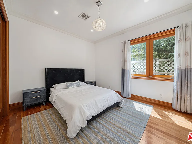 9033 Cresta Dr — Photo 27
