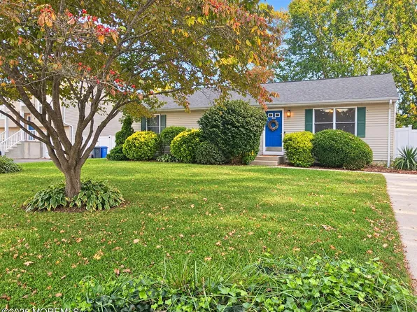 180 Gunwale Road, Manahawkin, NJ 08050