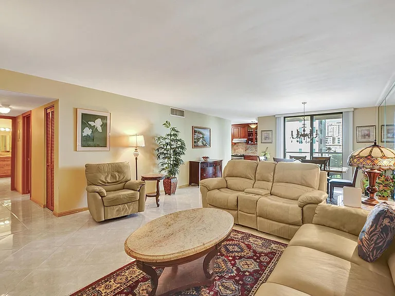 1000 S Ocean Blvd #6M — Photo 6