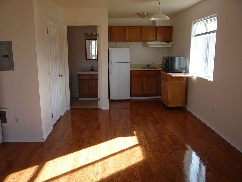 2nd image of 811 Anchor Ave NW APT 1