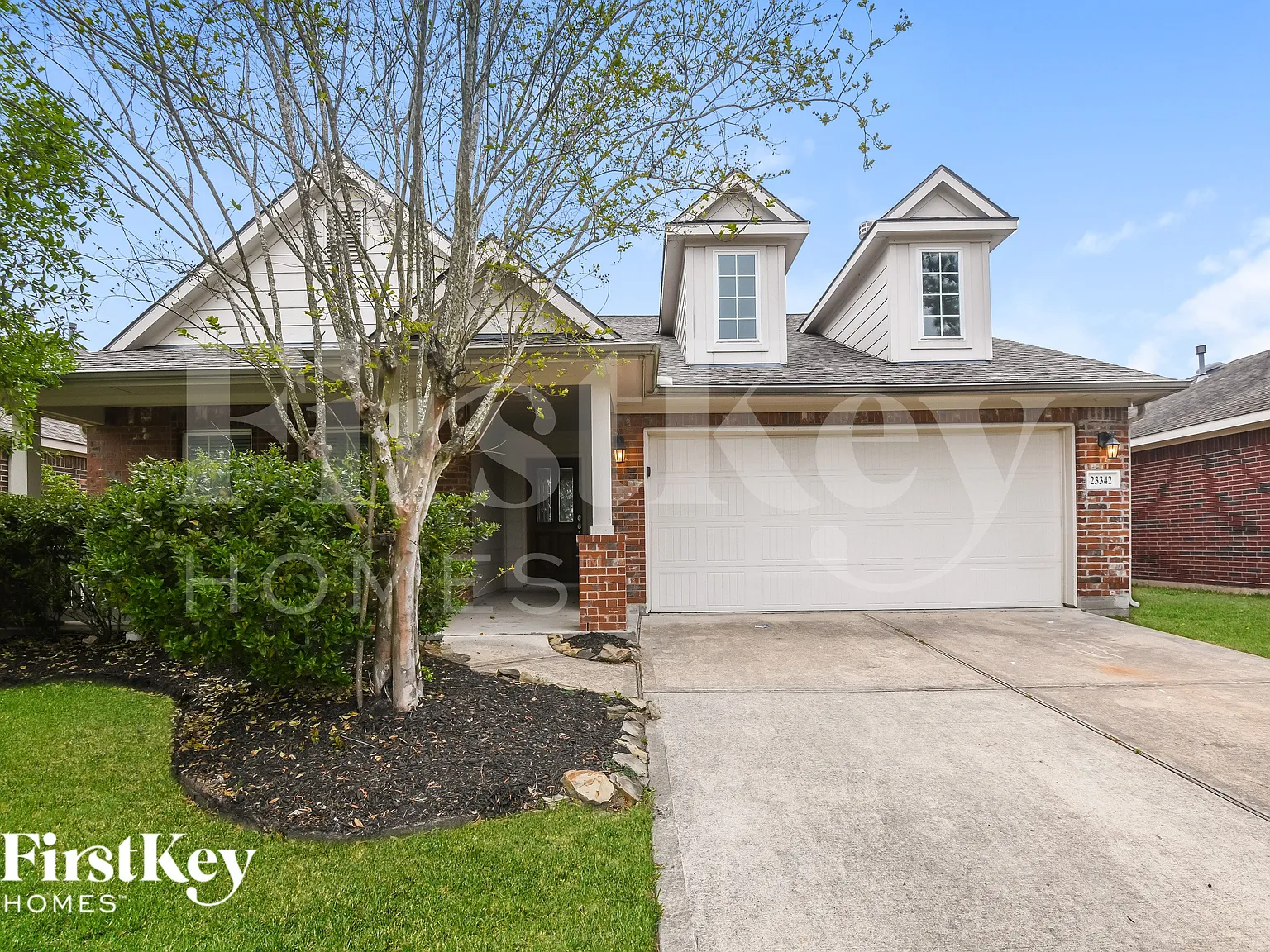 4 bed, 2.0 bath, 1875 sqft, $1,780 — Photo 1
