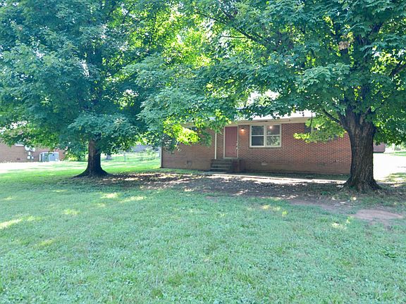 2nd image of 325 Shirley Rd