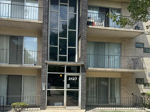 3127 Bernice Rd APT 2, Lansing, IL 60438