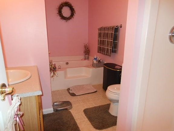 2 full baths