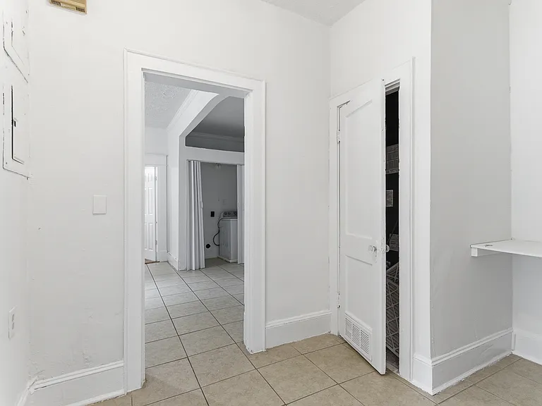 380 Inman St SW #A — Photo 16