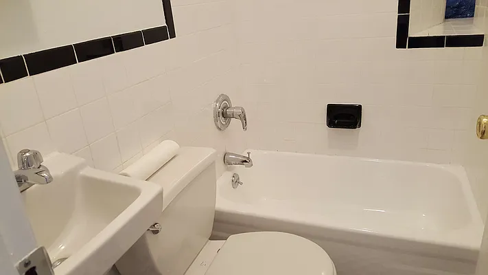 Rented by JMK Realty | media 2