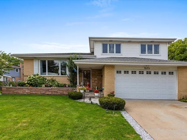 9272 N Maryland St, Niles, IL 60714
