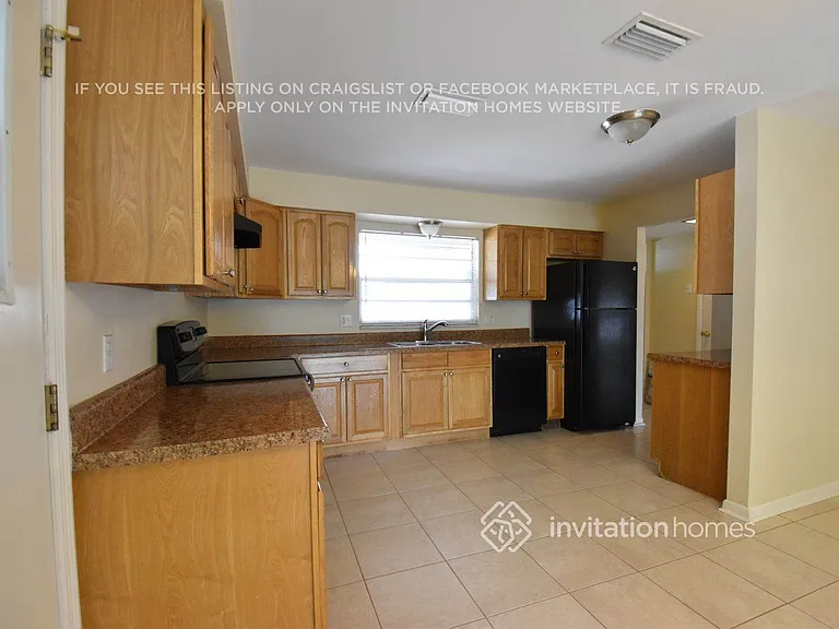 2127 Otterbein Ave — Photo 4