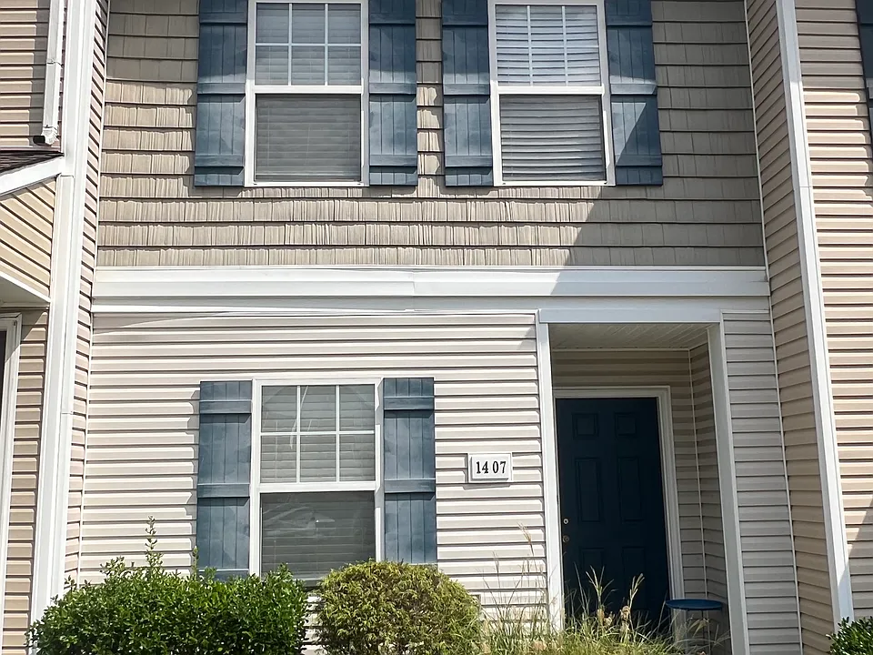 1407 Pleasant Ridge Rd