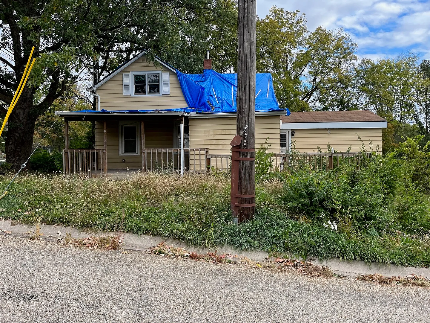 607 N Main St photo 1