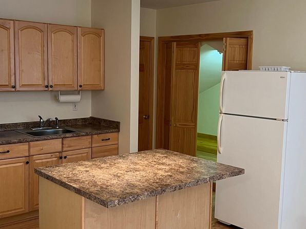 46 Englewood Rd #46R