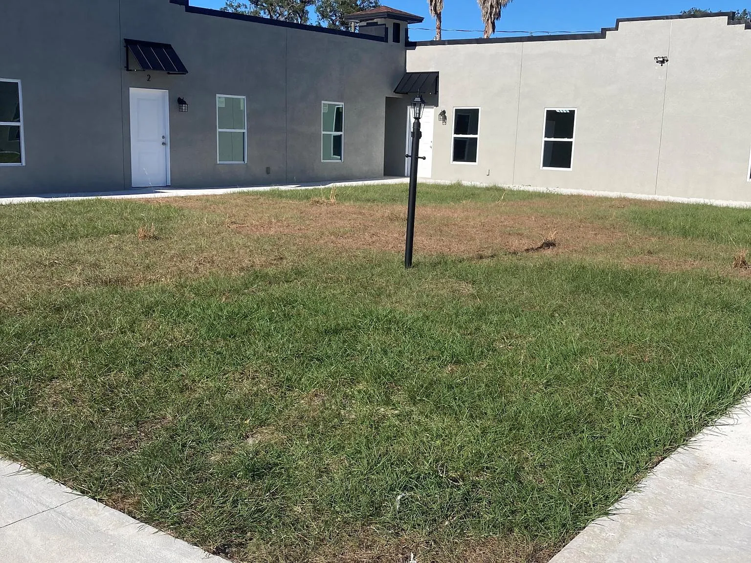 Studio, 299 sqft, $795 — Photo 1