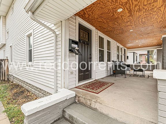 4th image of 218-220 Jefferson Ave #0