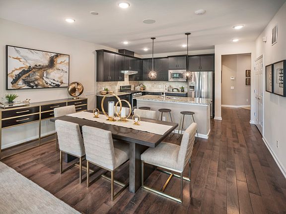 Open layout great for entertaining