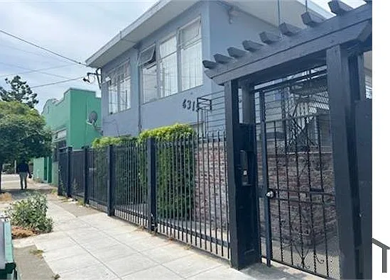 1 bed, 600 sqft, $2,100 — Photo 3