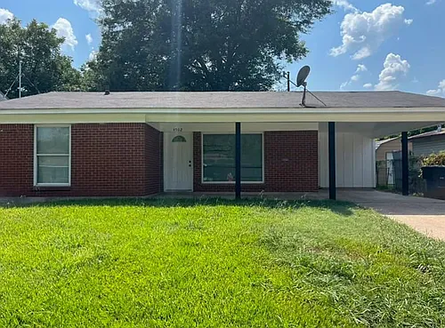 4502 Donnie Ave Photo 1