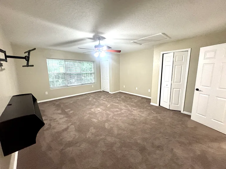 2800 Countryside Blvd #1-33 — Photo 36