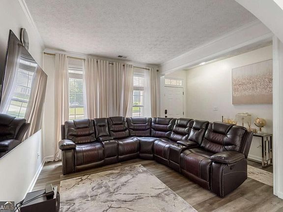 5th image of 2418 Greenside Ct