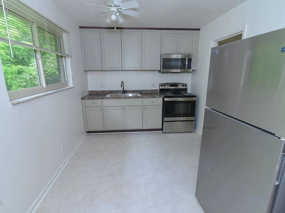 Kitchen-1-