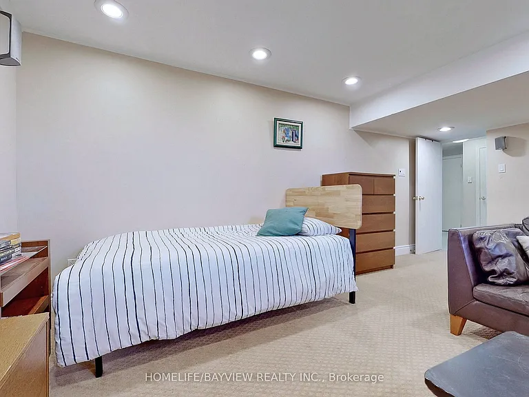 39 Shenstone Rd — Photo 11