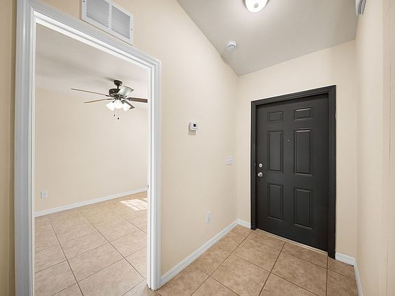 4th image of 2820/2824 SW 7th Pl