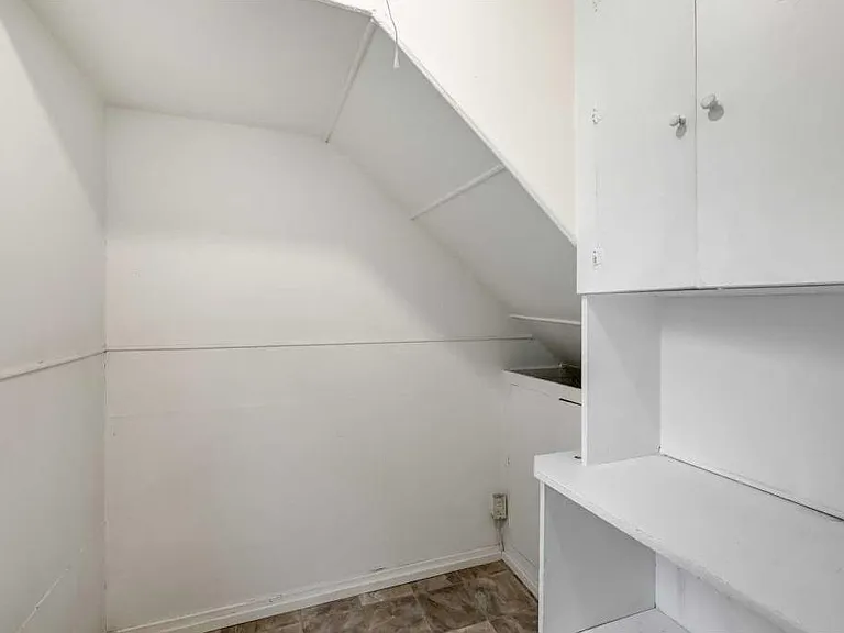 1931 Fillmore St NE #1 — Photo 5