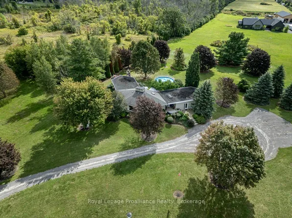 2355 County Road 3, Prince Edward County, ON K0K 1L0