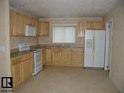 2nd image of 9332 92nd Ave
