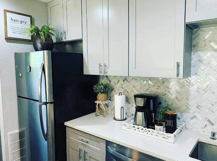 Studio, $1,585 — Photo 4