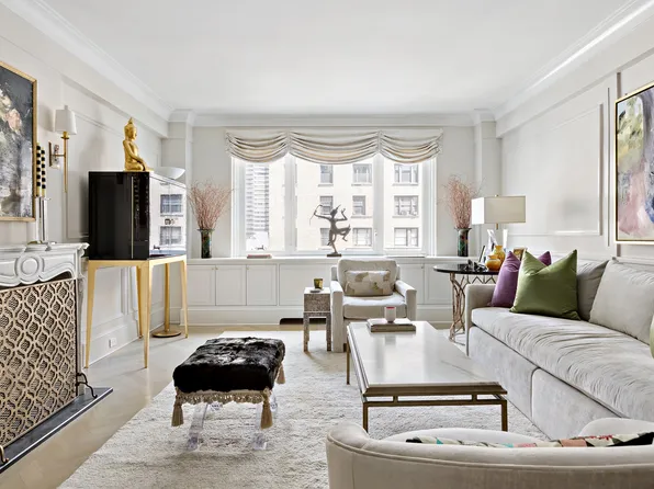 530 Park Avenue 10D image 2 of 12