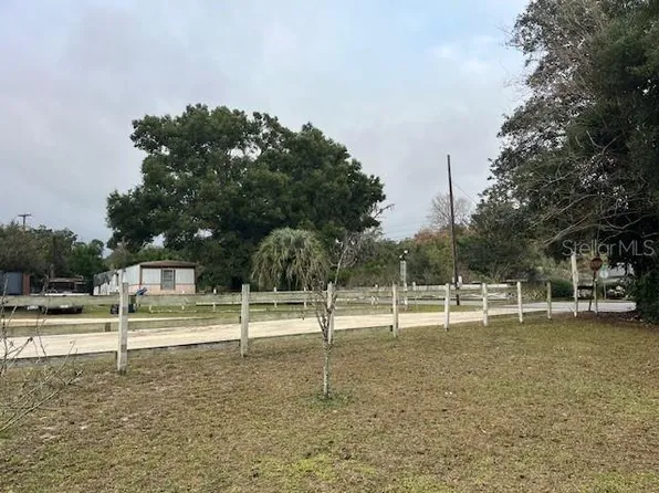 13730 NW 140th St, Alachua, FL 32615