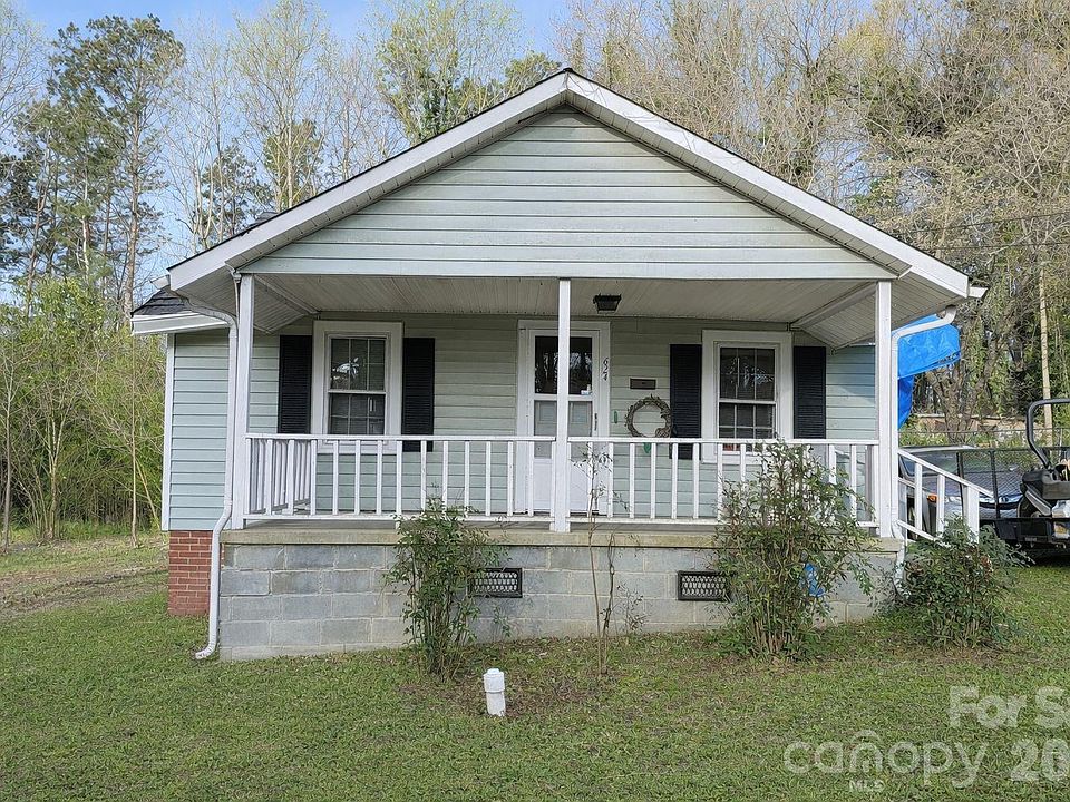1st image of 624 Blue St