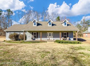 1447 Althea Loop, Alexander City, AL 35010