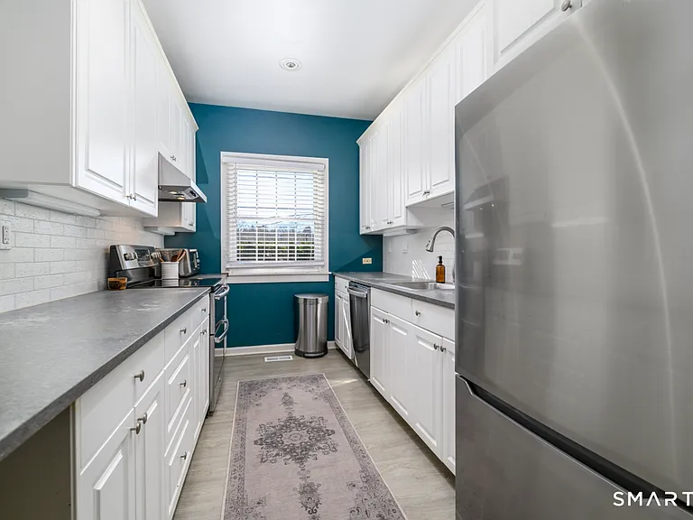 244 Park St #244 — Photo 9