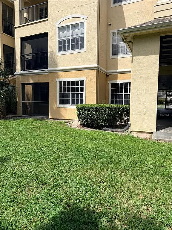1 bed, 1.0 bath, 854 sqft, $1,550 — Photo 3