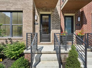 276 Dickenson St, Columbus, OH 43215