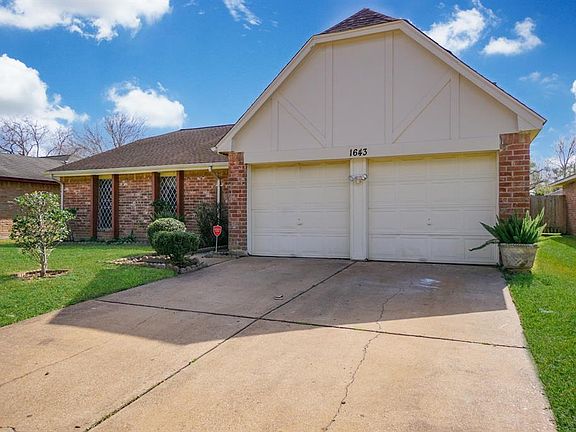 4th image of 1643 Meadow Green Dr