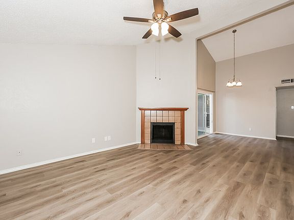 4th image of 2420 Cripple Creek Dr